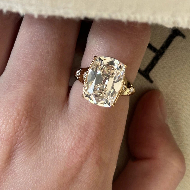 Premium Star Ring 10 Carat Zir - Wedding Superstar ulasan dan harga